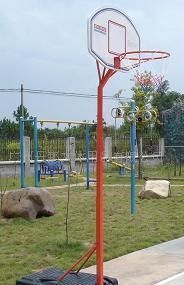 批發(fā)休閑籃球架與便捷式籃球架 成人休閑籃架的運動與休閑選擇